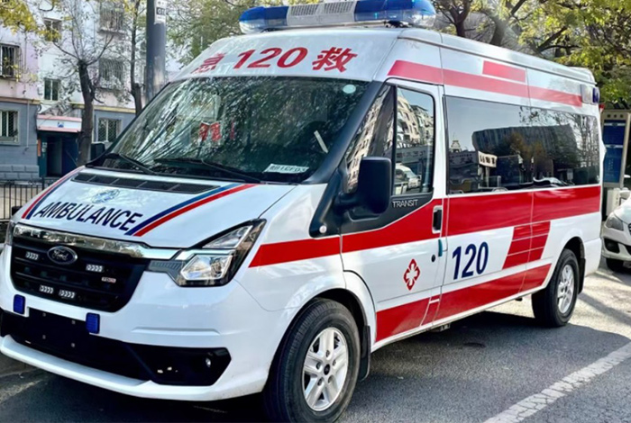 福特监护车