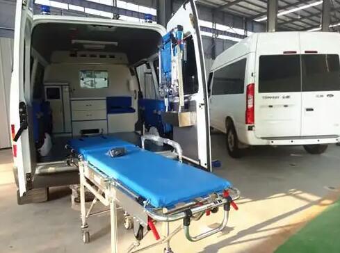 云浮各类型救护车转运服务，救护车长途转运费用