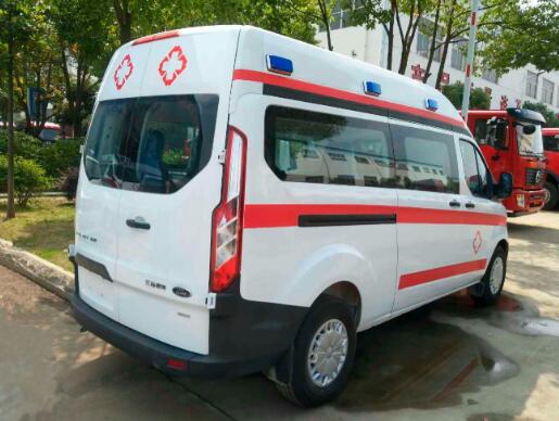 山东大学齐鲁医院长途跨省120救护车出院转院